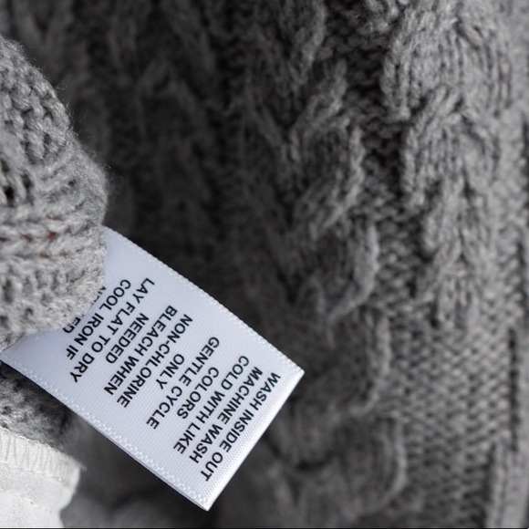 ELLE Layered Cable Knit Gray Sweater - Picture 5 of 6